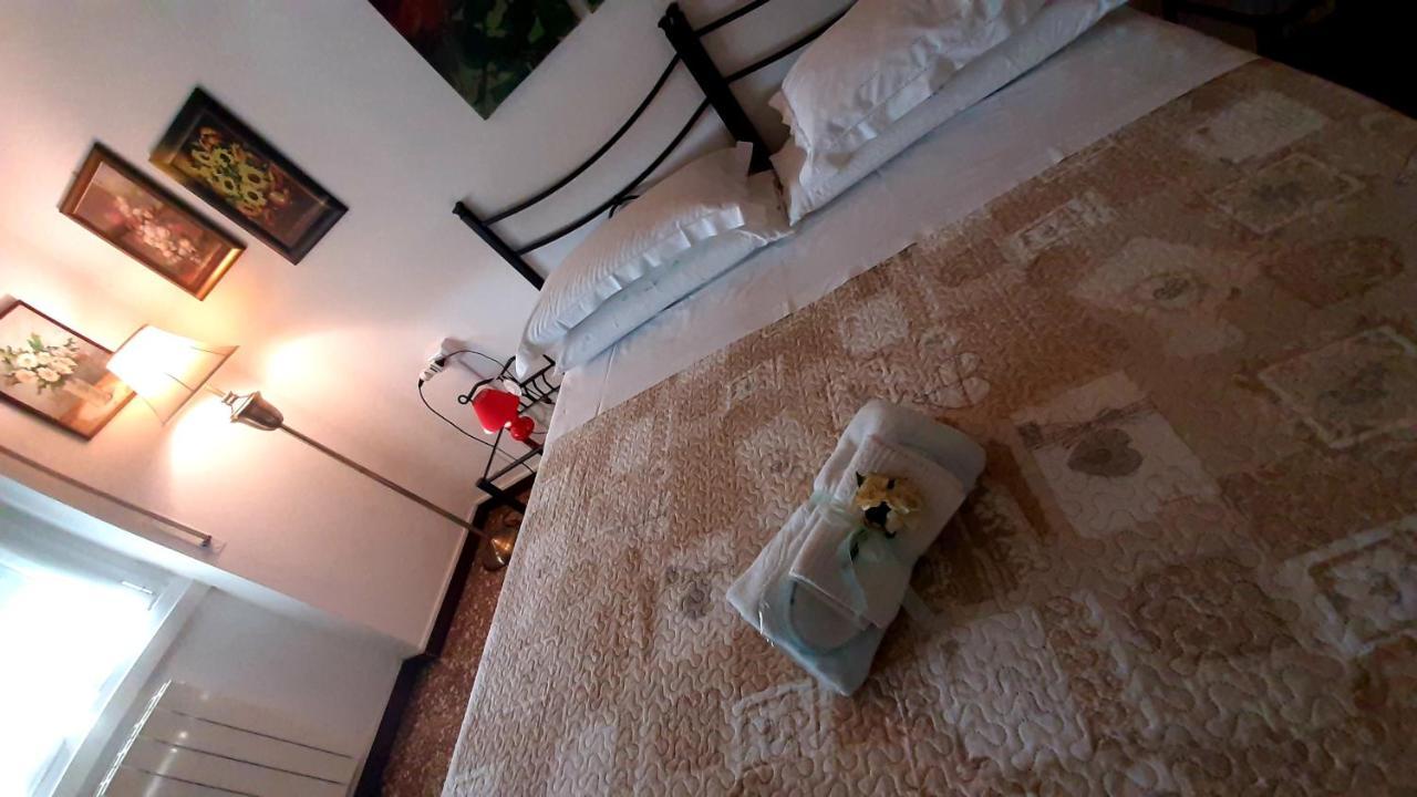 B&B Rosa Samarate Exteriör bild